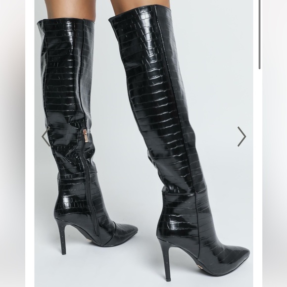 Bellini/Princess Polly ‘Naveen’ Tall Black Boots in Black Croc! - Picture 2 of 5